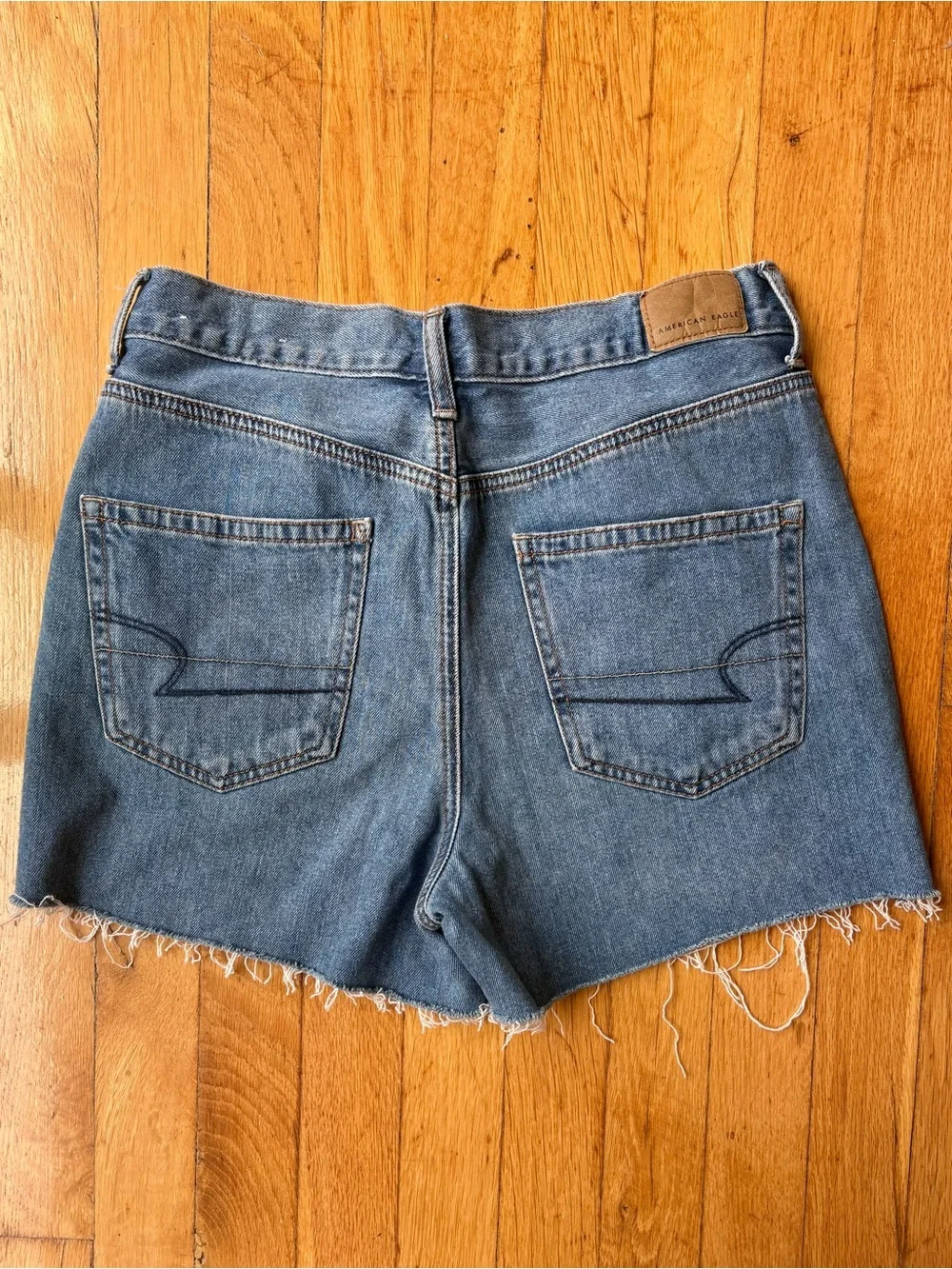 American Eagle Outfitters High Waist Blue Denim Cutoff Shorts 6 Mom Jeans